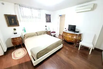 Villa in vendita, Via Torcegno, Roma