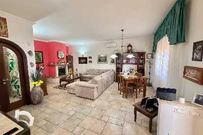 Casa Indipendente in vendita, Via Acquapendente, Nettuno