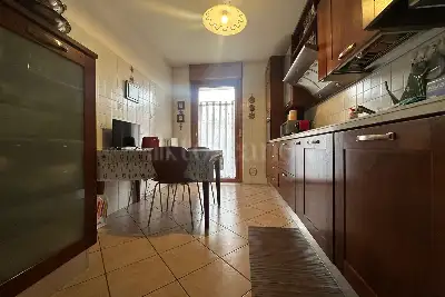 Casa in vendita, Via Don Carlo Gnocchi, Milano