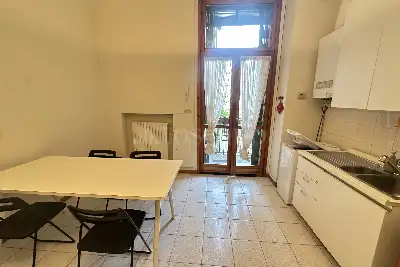 Casa in affitto, Via Pietro Giannone, Milano