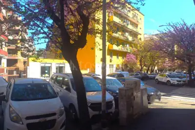 Negozio in affitto, Via Sampiero di Bastelica, Roma