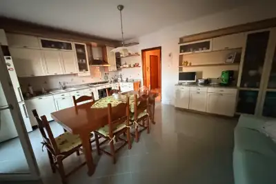 Casa in vendita, Largo Catone, Pomezia