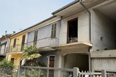 Casa Indipendente in vendita, Strada del Viadotto, Terni