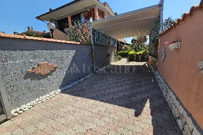 Villa in vendita, Via Bormida, Pomezia