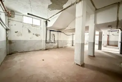 Laboratorio in vendita, Via Privata Raimondo Montecuccoli, Milano