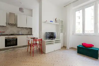 Casa in vendita, Via G. Bruzzesi , Milano