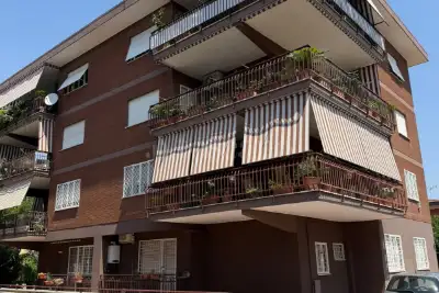 Casa in vendita, Via Anagnina, Roma