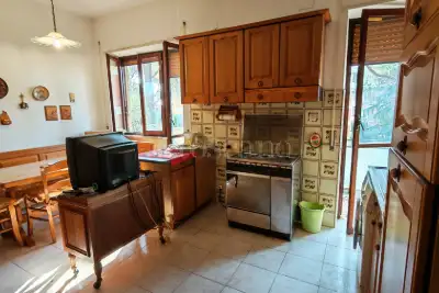 Casa in vendita, Via Castelbianco, Roma