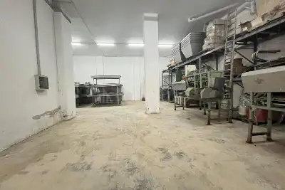 Capannone in vendita, Strada Statale 16 Adriatica, Cerignola