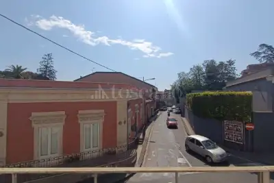 Casa Indipendente in vendita, Via Roma, San Giovanni la Punta
