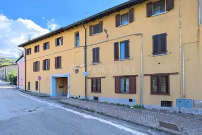 Casa in vendita, Via Andrea Figini, Valganna