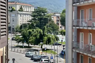 Casa in vendita, Via Fratelli Folonari, Brescia