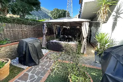 Villa Bifamiliare in vendita, Via Carlo Levi, Palermo