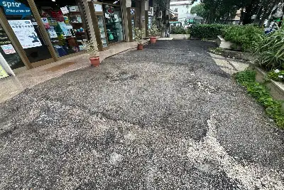 Negozio in vendita, Viale Sirtori, Roma