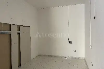 Negozio in affitto, Via Leonardo da Vinci, Scafati