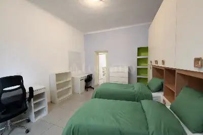 Casa in vendita, Viale Tibaldi, Milano