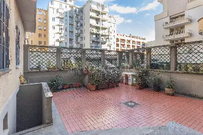 Casa in vendita, Via Antonio Bazzini, Milano