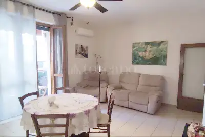 Casa in vendita, Via Torino, Prato