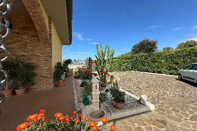 Casa Indipendente in vendita, Strada Piscina Scura, Latina