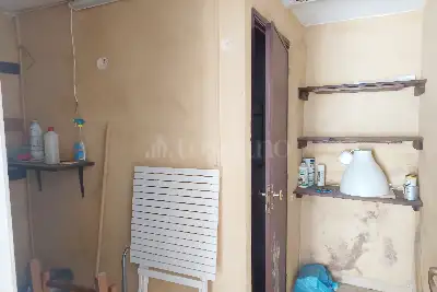 Negozio in vendita, Via Savoia, Siracusa