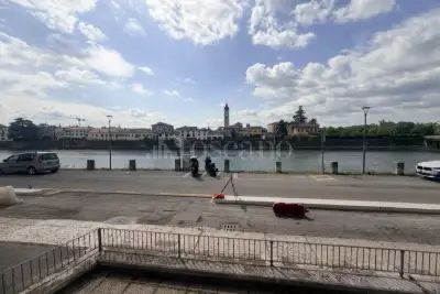 Casa in vendita, Lungadige Cangrande, Verona