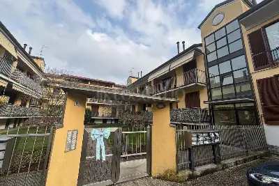 Casa in vendita, Via della Chiesa, Magnago