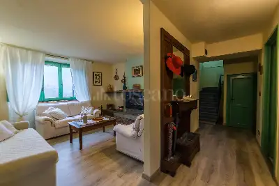 Villa in vendita, Località Capannella, Camporgiano