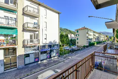 Casa in vendita, Via Filippo Turati, Como