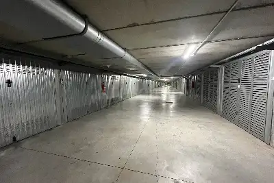 Box in vendita, Via Mario Donati, Milano