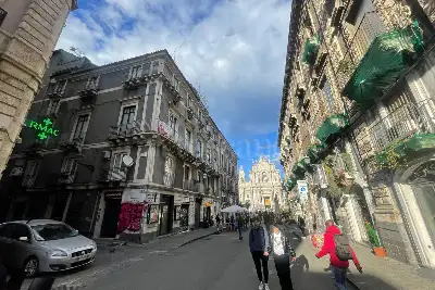 Casa in vendita, Via Giuseppe Garibaldi , Catania