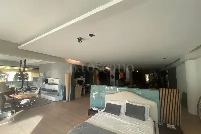 Negozio in vendita, Via Cesare Battisti, Comano Terme