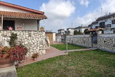 Casa Indipendente in vendita, Via Ettore, Ardea