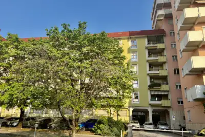 Casa in vendita, Via Rodi, Brescia