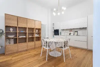 Casa in vendita, Via Guercino, Milano