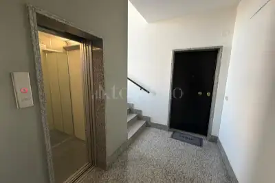 Casa in vendita, Via Divisione Paracadutisti della Folgore, Bari