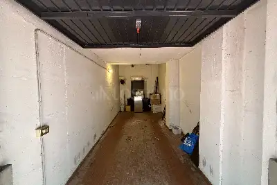 Box in vendita, Via Savona, Milano