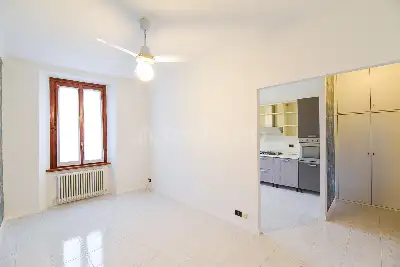 Casa in vendita, Via Bellinzona, Como