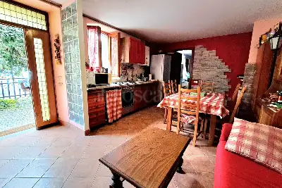 Casa Indipendente in vendita, Strada Tambusacca, Predore