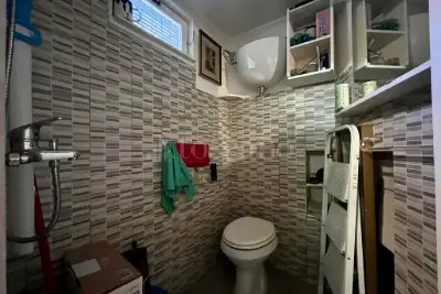 Box in vendita, Via Isidoro del Lungo, Roma