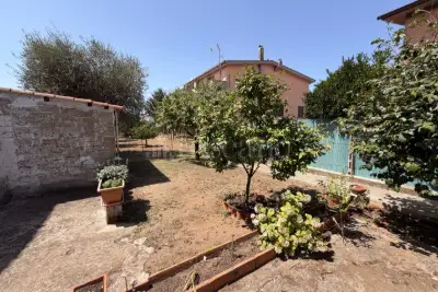 Casa Indipendente in vendita, Via delle Azalee, Aprilia
