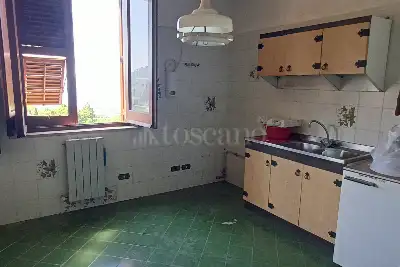 Casa in vendita, via Vespri 347, Valderice