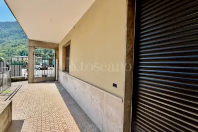 Casa in vendita, Via Dante Alighieri, Sarezzo