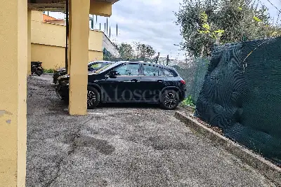 Villino a Schiera in vendita, Via Giulio Venzi, Roma