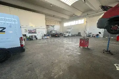 Capannone in vendita, Via dei Castelli Romani, Pomezia