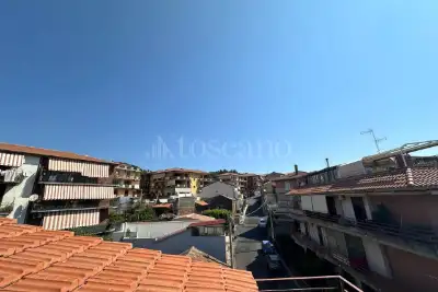 Palazzo in vendita, Via Trieste, Aci Castello