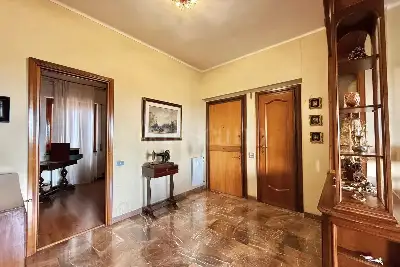 Casa in vendita, Via degli Estensi, Roma