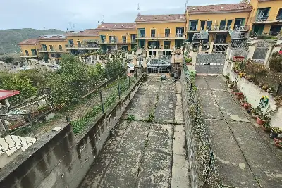 Villino a Schiera in vendita, Via Antonio Manganelli, Catanzaro