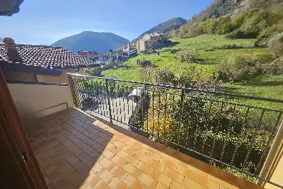 Casa in vendita, Via Villa Sera, Caino, Caino