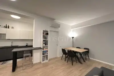 Casa in vendita, Via Luigi Soderini, Milano
