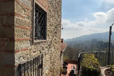 Villa Plurifamiliare in vendita, Via San Giusto, Serravalle Pistoiese